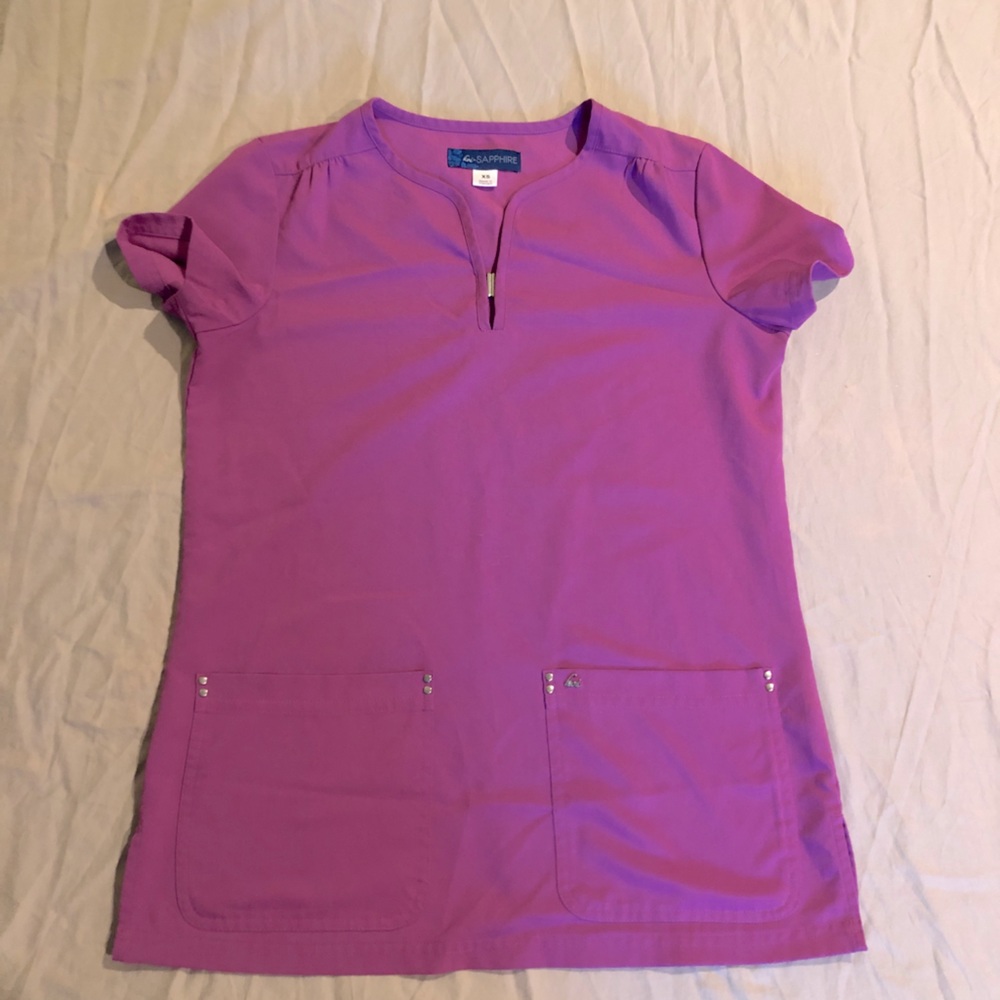 Koi sapphire top